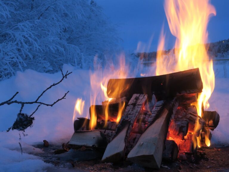 ES eco selvatica fuoco sciamanesimo tradizioni